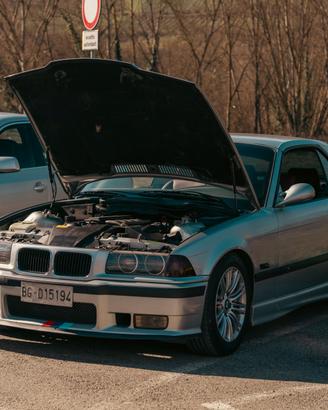 bmw e36 320i cabriolet 
