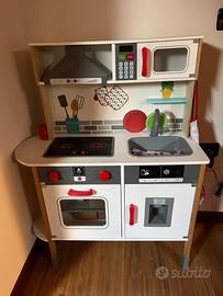 Gioco cucina con accessori