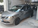 lancia-ypsilon-hybrid-al-prezzo-del-benzina-