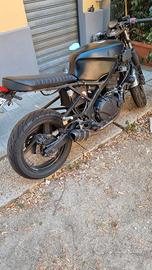 Cafe racer
