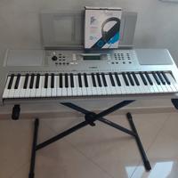 Tastiera Yamaha YPT-370