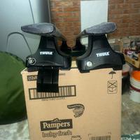 Thule portapacchi 4 piedi con barre alluminio