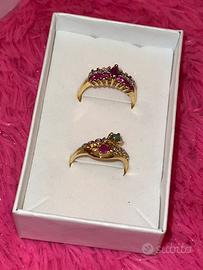 Anelli oro 18 k con brillanti, smeraldo e rubino