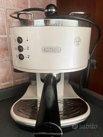 macchina caffe’