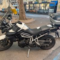 Triumph Tiger 800 XC