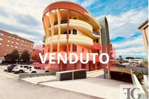Appartamento di 130 m² con 4 locali e box auto a A