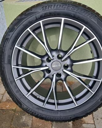 MAK 19 + Bridgestone per BMW X3