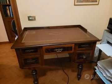 Scrivania uso studio professionale