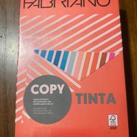 Risma carta A4 Fabriano colore rosso