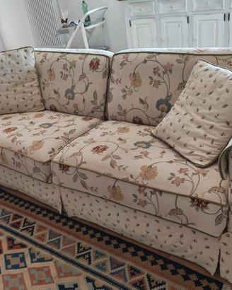 Divano stile country 