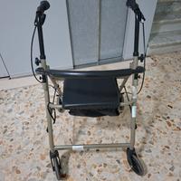 Deambulatore per anziani