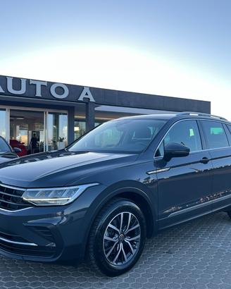 VOLKSWAGEN Tiguan 2.0 TDI SCR Life