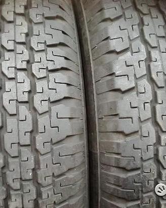 Coppia di pneumatici usati 275 65 17 bridgestone
