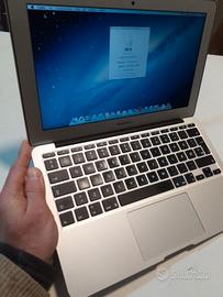 Apple MacBook Air 11" Core i5-4250U ram 4 Gb ssd 2