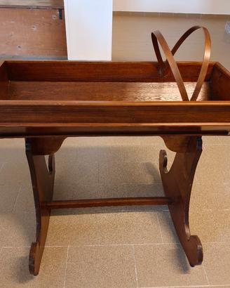 Culla antica in legno massello supporto originale