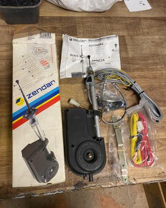 Antenna a motore automat. X Lancia, Thema o Prisma
