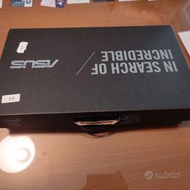 PC portatile Asus F555U