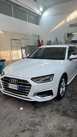 AUDI A4 Avant 35 TDI/163 CV S tronic Busi Advanced