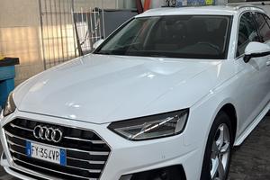 AUDI A4 Avant 35 TDI/163 CV S tronic Busi Advanced