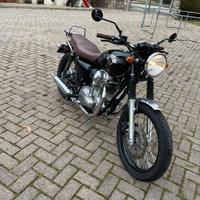 Kawasaki W800