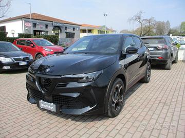 Alfa Romeo Junior 1.2 136 CV Hybrid eDCT6 Speciale