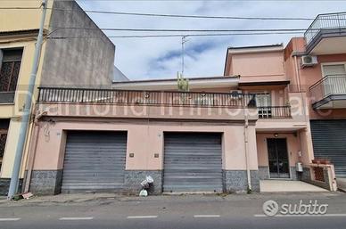 Casa singola con terreno a Nunziata di Mascali