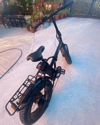 FAT BIKE PIEGHEVOLE ELETTRICA REVOE DIRT VTC
