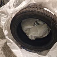 treno gomme auto invernali 195/45 R16 Kumho