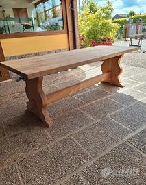 Tavolo in legno