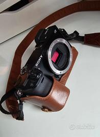 Sony Alpha 6000 (corpo macchina)