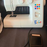 Macchina da cucire Necchi Brio mod. 213