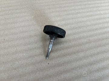 Olivetti Lettera 22 manopola destra prima serie Da