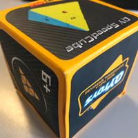 QY Speedcube piramide