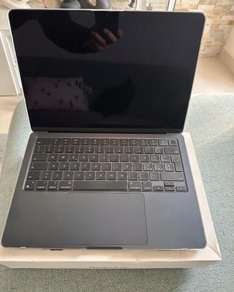 Apple macbook air 13 2025