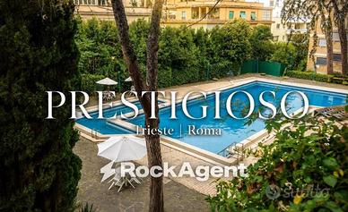 Attico / Mansarda di 160 m² con 5 locali a Roma