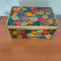 Scatola in latta pastiglie Leone 