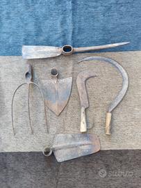 stock attrezzi agricoli. .. antichi 