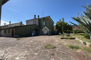 VILLA SINGOLA A TAVULLIA