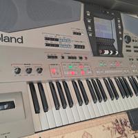 Roland E 80 Tastiera Musicale Arranger 61 tasti
