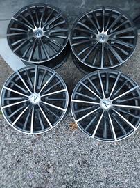 4 cerchi lega marca Threeface per Nissan 