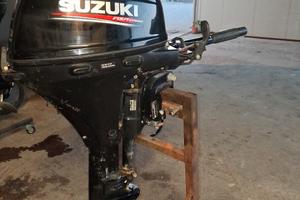 Suzuki 15