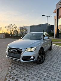 AUDI Q5 2.0 tdi Quattro auto