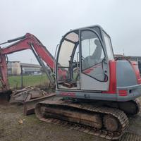 Escavatore 80 q.li Neuson 8002