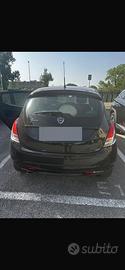 Lancia ypsilon 2019 1200 benzina motore fire