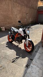 Ktm Duke 690 A2