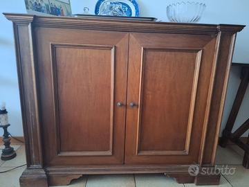 Credenza in noce