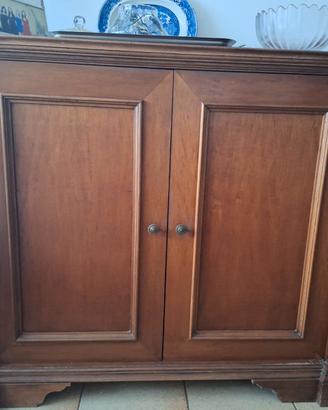 Credenza in noce