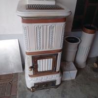 STUFA A LEGNA DI CASTELLAMONTE