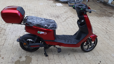 Scooter bicicletta elettrica