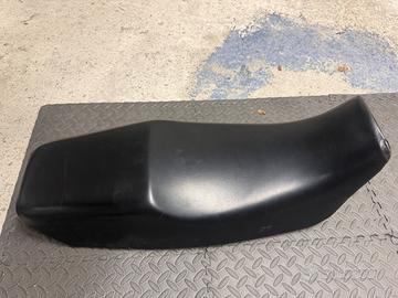 Sella nera aprilia af1 125 project 108 replica